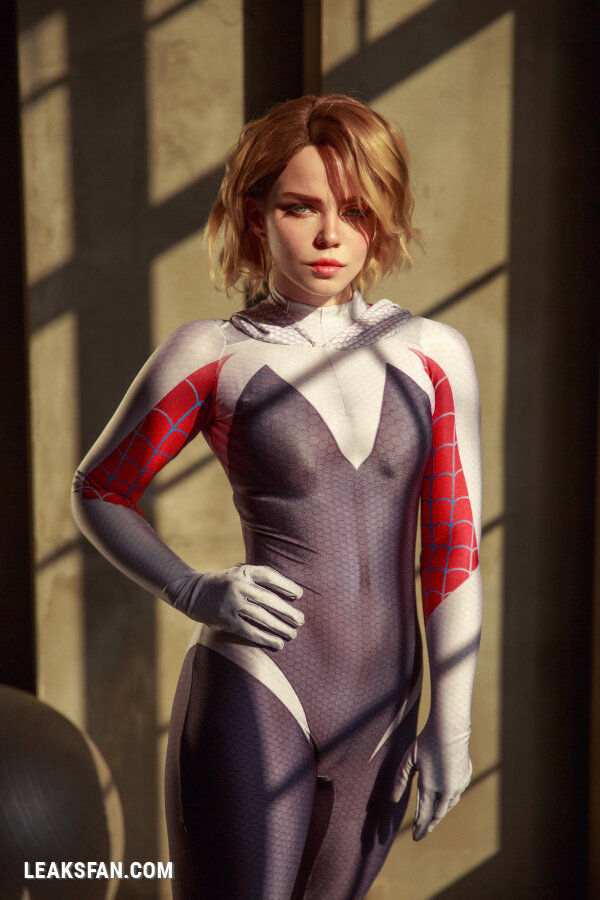 ashen.reina - Spider Gwen - 2