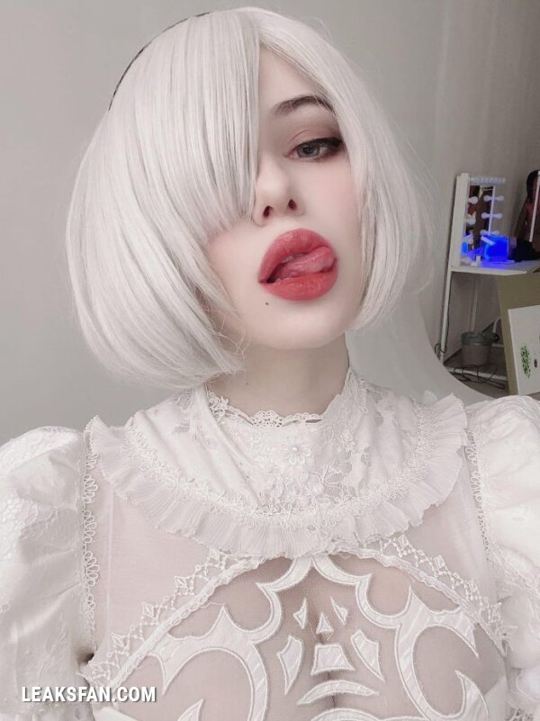Alina Becker - 2B (Nier Autómata) - 2