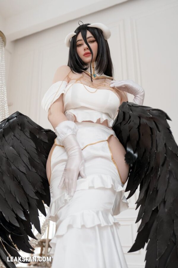 Alina Becker - Albedo (Overlord) - 1