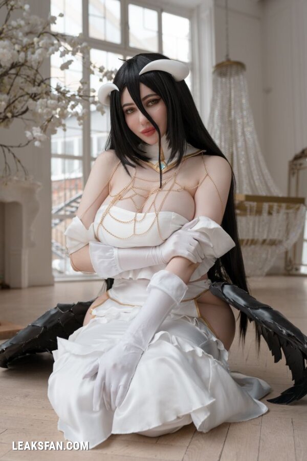 Alina Becker - Albedo (Overlord) - 22