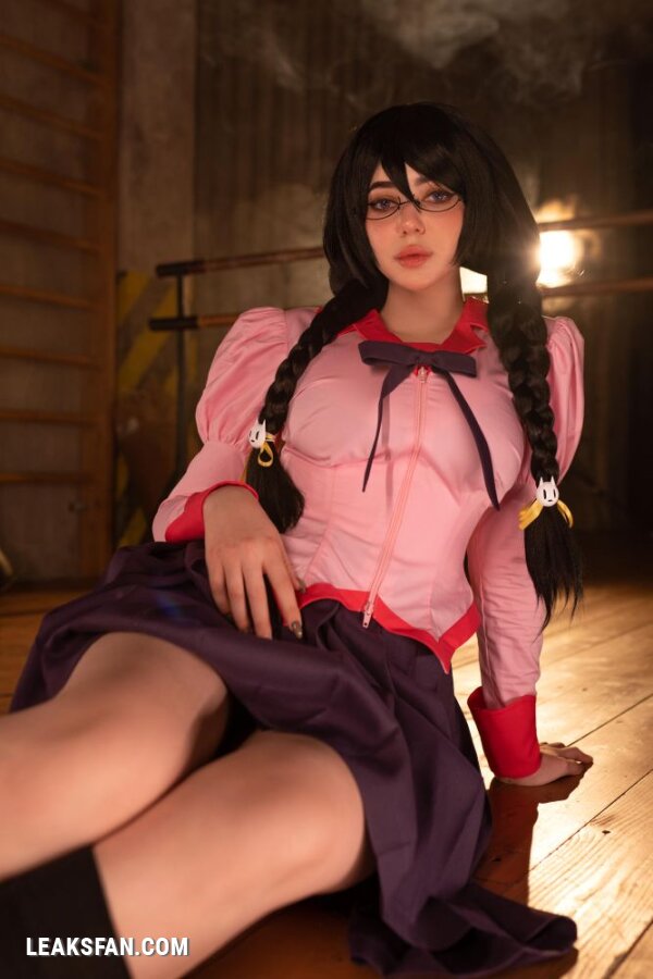Alina Becker - Hanekawa (Monogatari Series) - 1