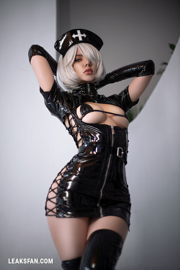 Anna Aifert - 2B photo sets (Latex, Shibari, Harness selfies) - 1