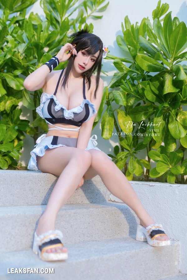 Byoru - Tifa Bikini - 1