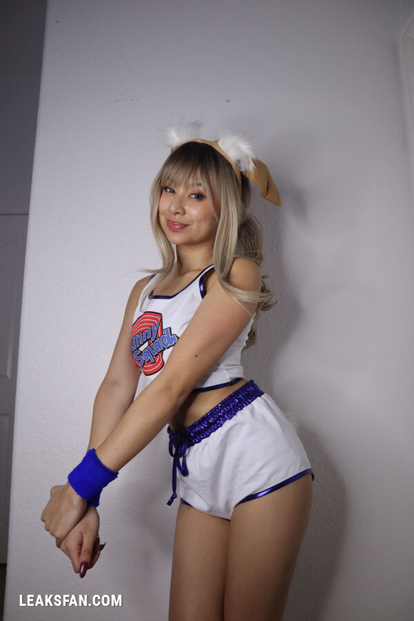 Yesyamcos - Lola Bunny - 16