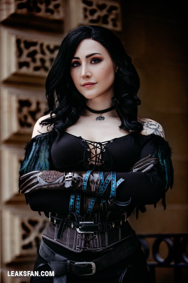 Luxlo Cosplay - Yennefer - 6