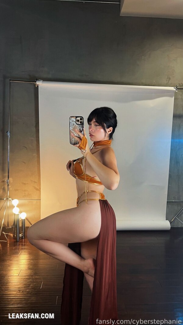 Cyberstephanie - Slave Leia - 2