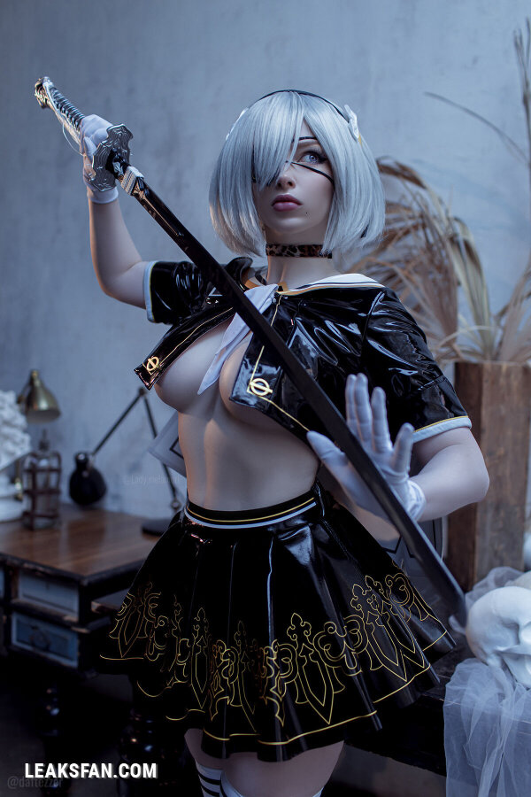 Lady Melamori - 2B - 1