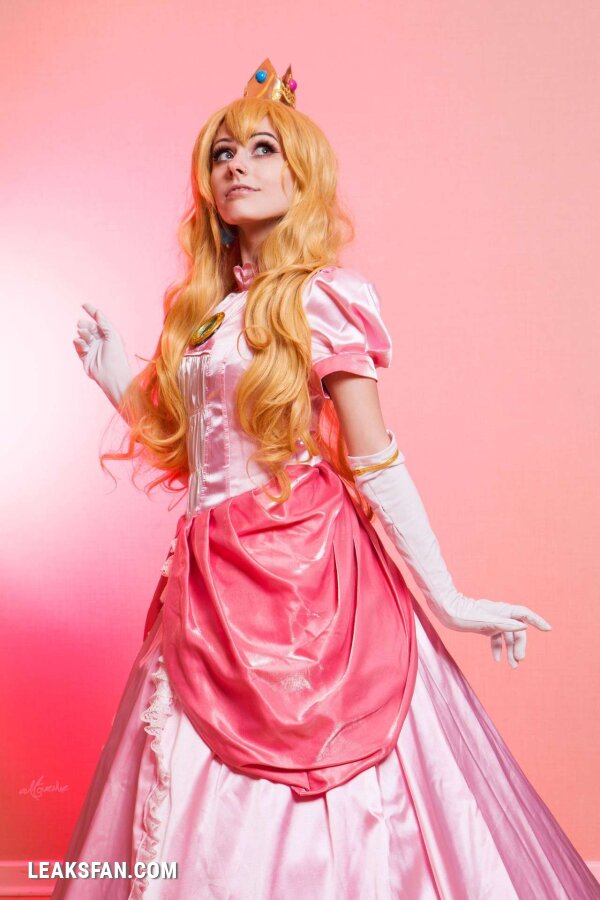 RolyatIsTaylor - Princess Peach - 2