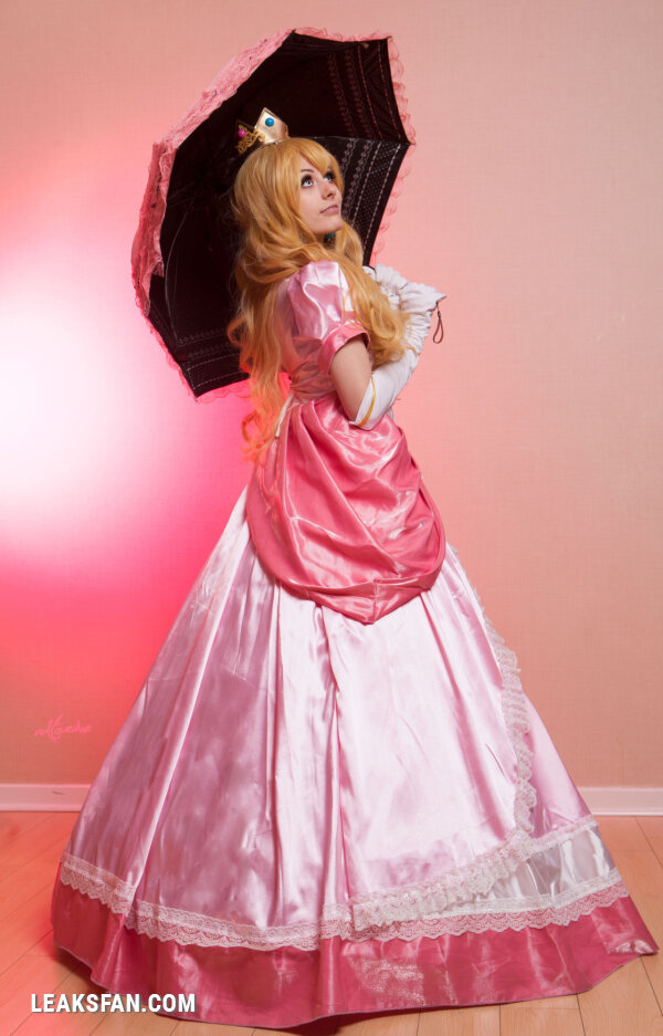 RolyatIsTaylor - Princess Peach - 0