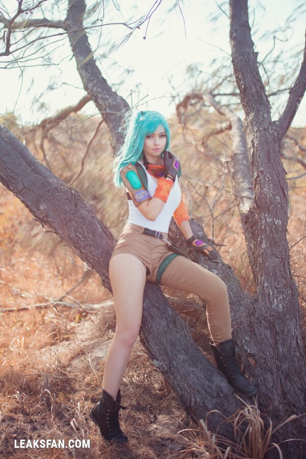 Amy Thunderbolt - Bulma - 9