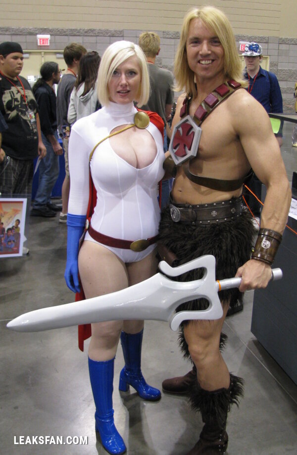 POWERGIRL - Lady Wolf Star - 1