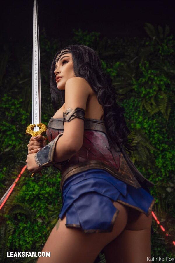 Kalinka Fox - Wonder Woman - 12