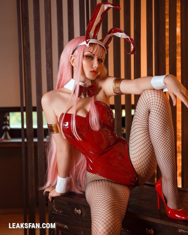 Anna Aifert - Bunny Zero Two - 7