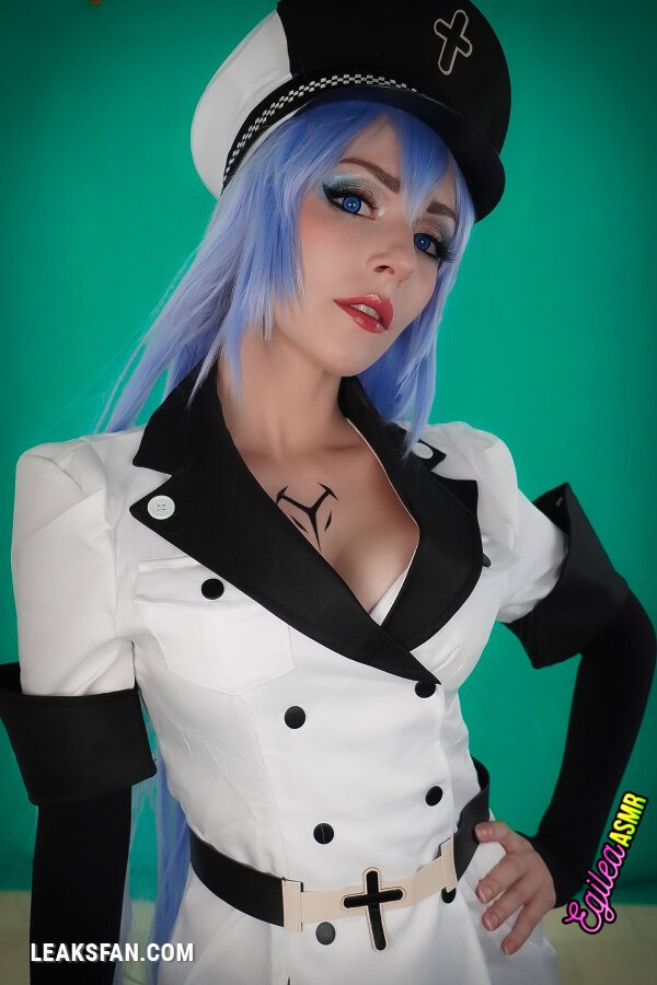 Egilea - Esdeath - 1