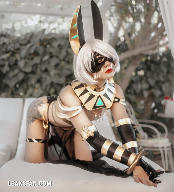 Alis Yume cosplay - 2B Anubis - 0