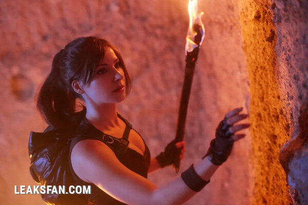 Enji Night - Lara Croft - 0