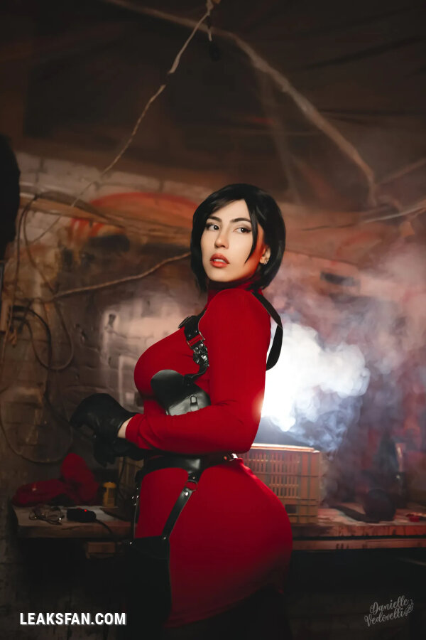 Danielle Vedovelli - Ada Wong - 26