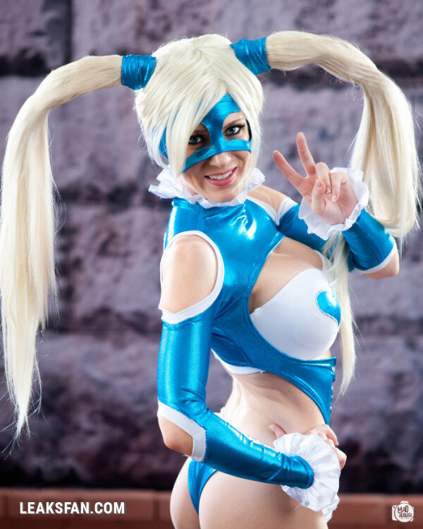 R.Mika (Street Fighter) cosplay by Kristen Hughey! - 19