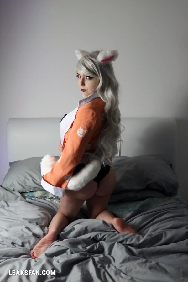 Tsubasa Hanekawa (Serinide) - 2