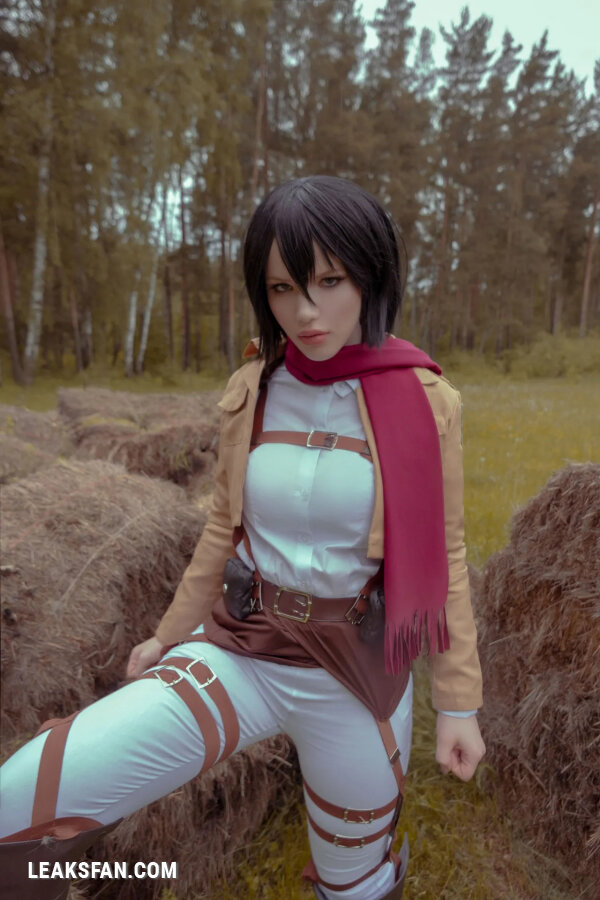 Mikasa Ackerman (Lada Lyumos) - 15