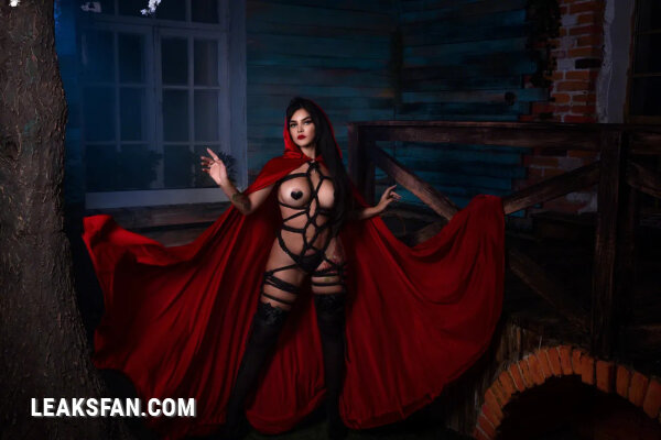 kalinka fox-red riding hood - 5