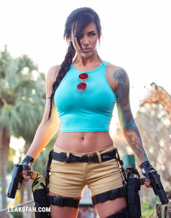 Alex Zedra - Lara Croft - 1