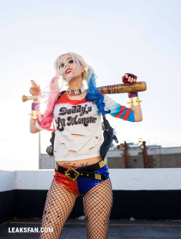 RolyatIsTaylor - Harley Quinn - 9