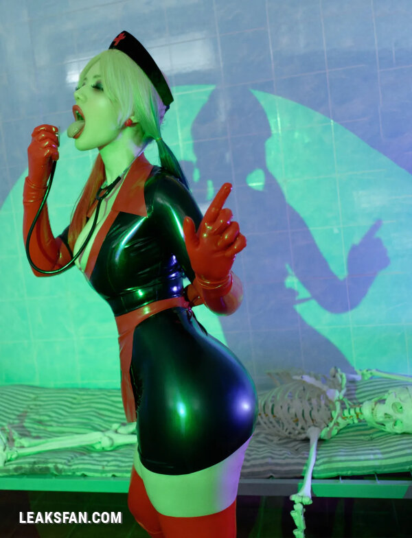 Lada Lyumos - Harley Quinn Nurse - 7