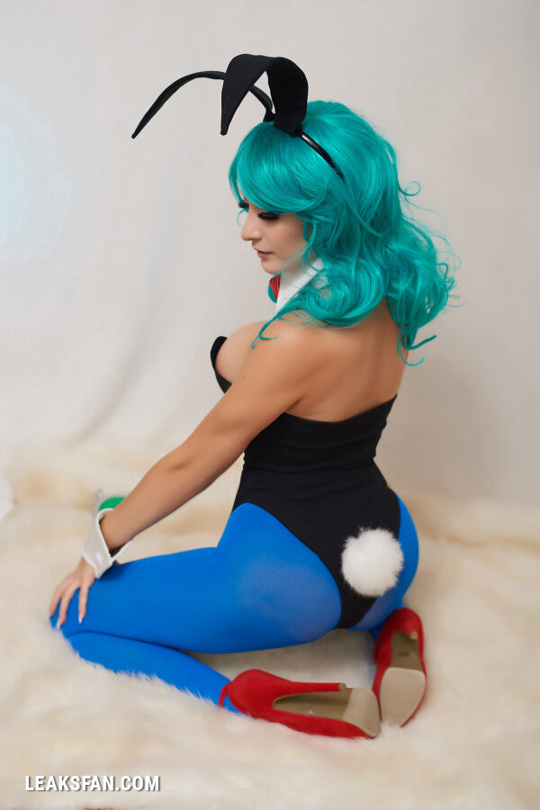 Kate Sarkissian - Bunny Bulma - 1